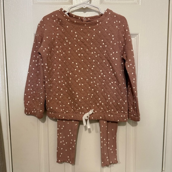 Grayson Collective Other - Grayson Collective Quilted Sweatshirt & Leggings 4T
